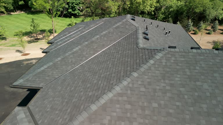 Fast & Reliable Emergency Roof Repairs in Muskego, WI